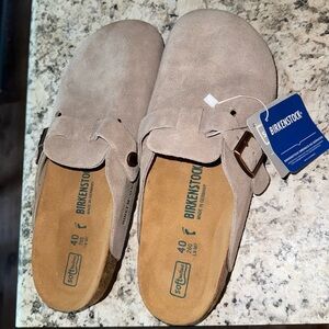 NEW Birkenstock Boston Clogs Taupe 40 (Woman’s 9 / 9.5) Soft Footbed Narrow